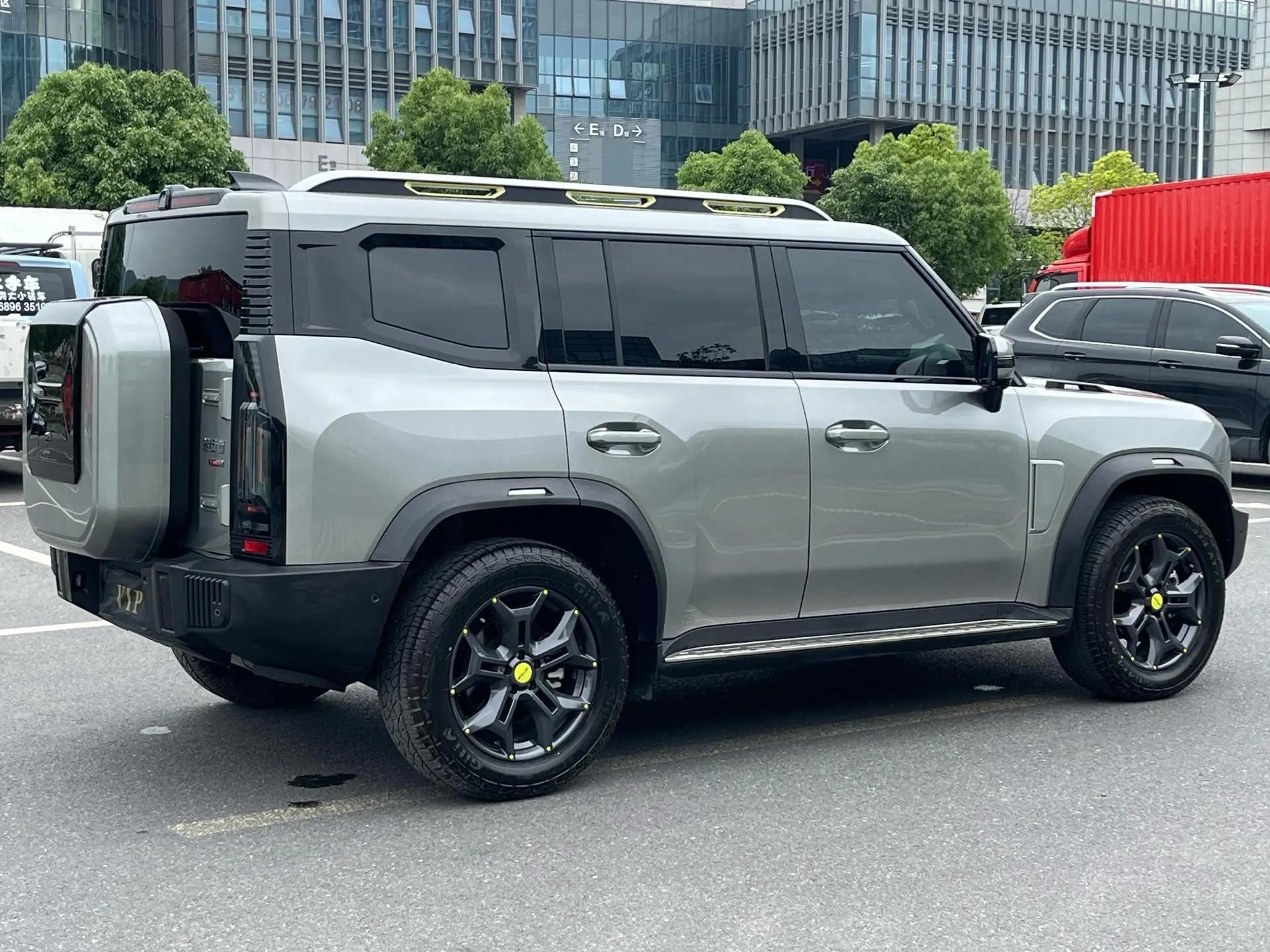Jetour Traveler 2024 Model 2.0T All Wheel Drive Yueye PRO 12