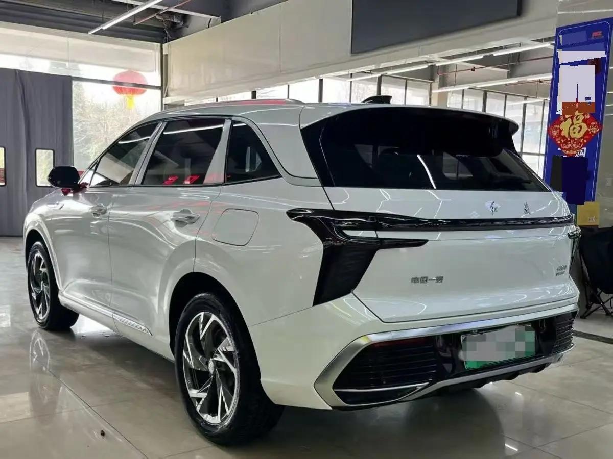 HongQi 2025 HS3 PHEV 1.5T 117km Strong for PLUS Edition Automatic Gear 9