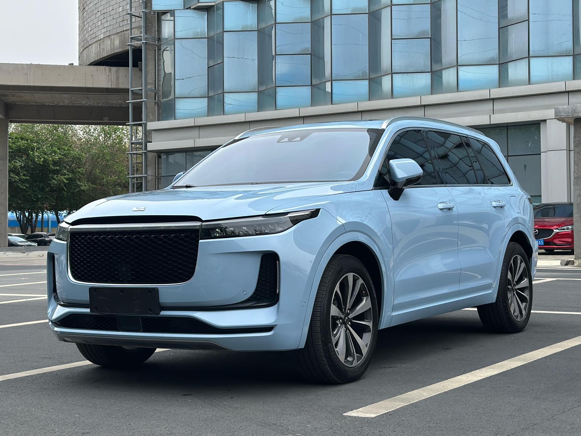 Li ONE 2020 extended 6-seat version