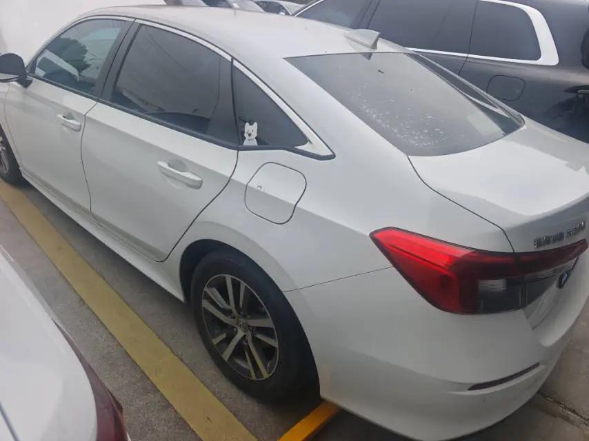 Civic 2022 240TURBO CVT Dynamic Edition 2