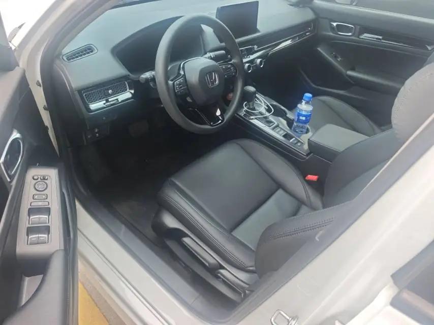Civic 2022 240TURBO CVT Dynamic Edition 3