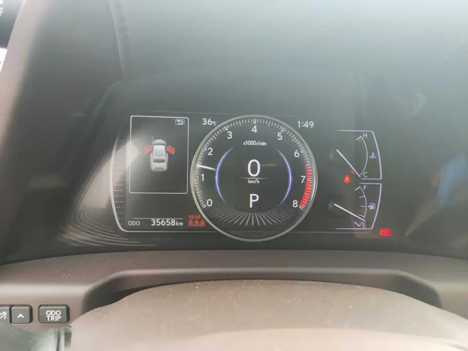 Lexus ES 2018 200 Excellence Edition Country VI 3