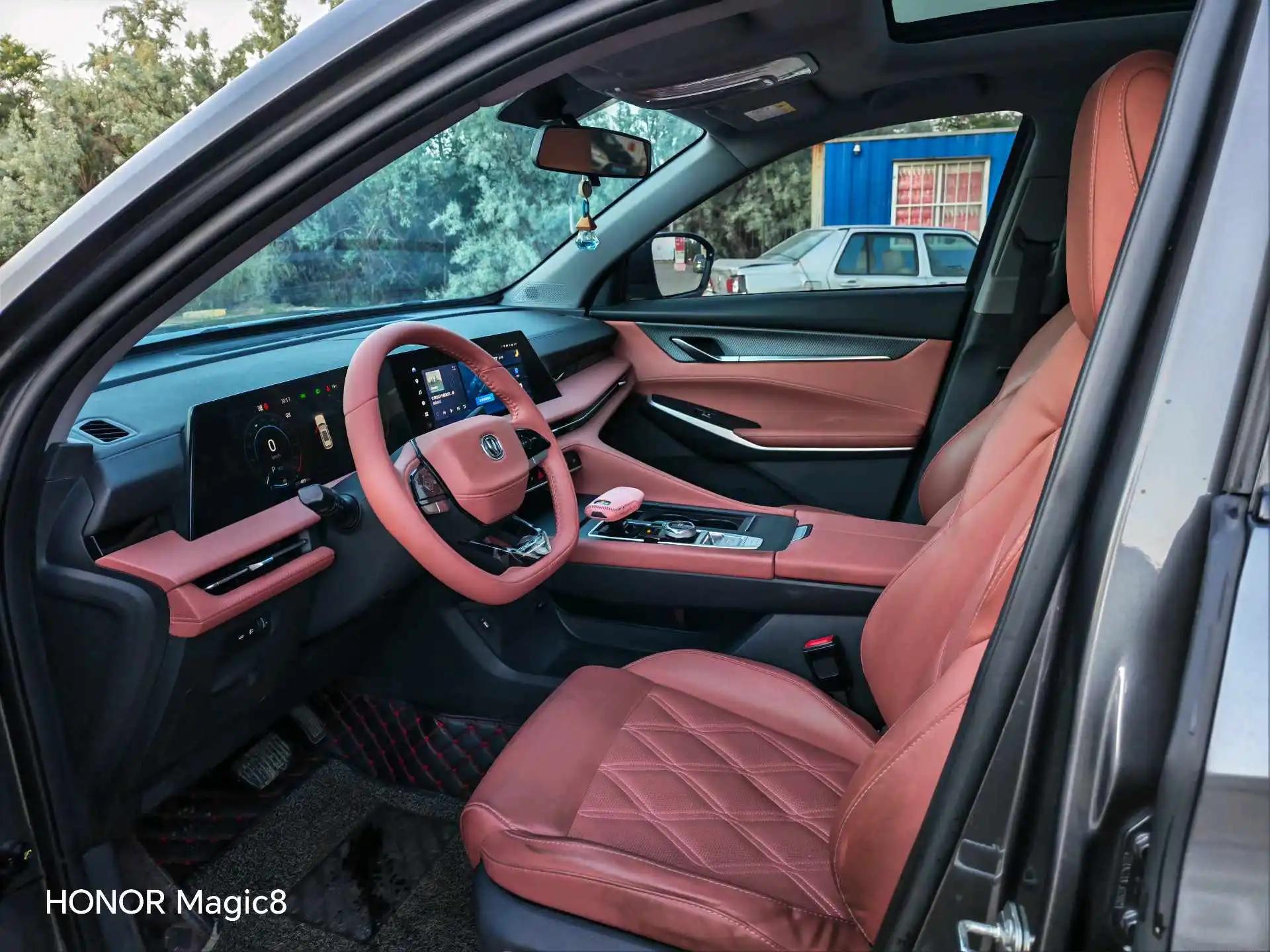 ChangAn 2023 CS75 PLUS 1.5T Prestige Automatic 8