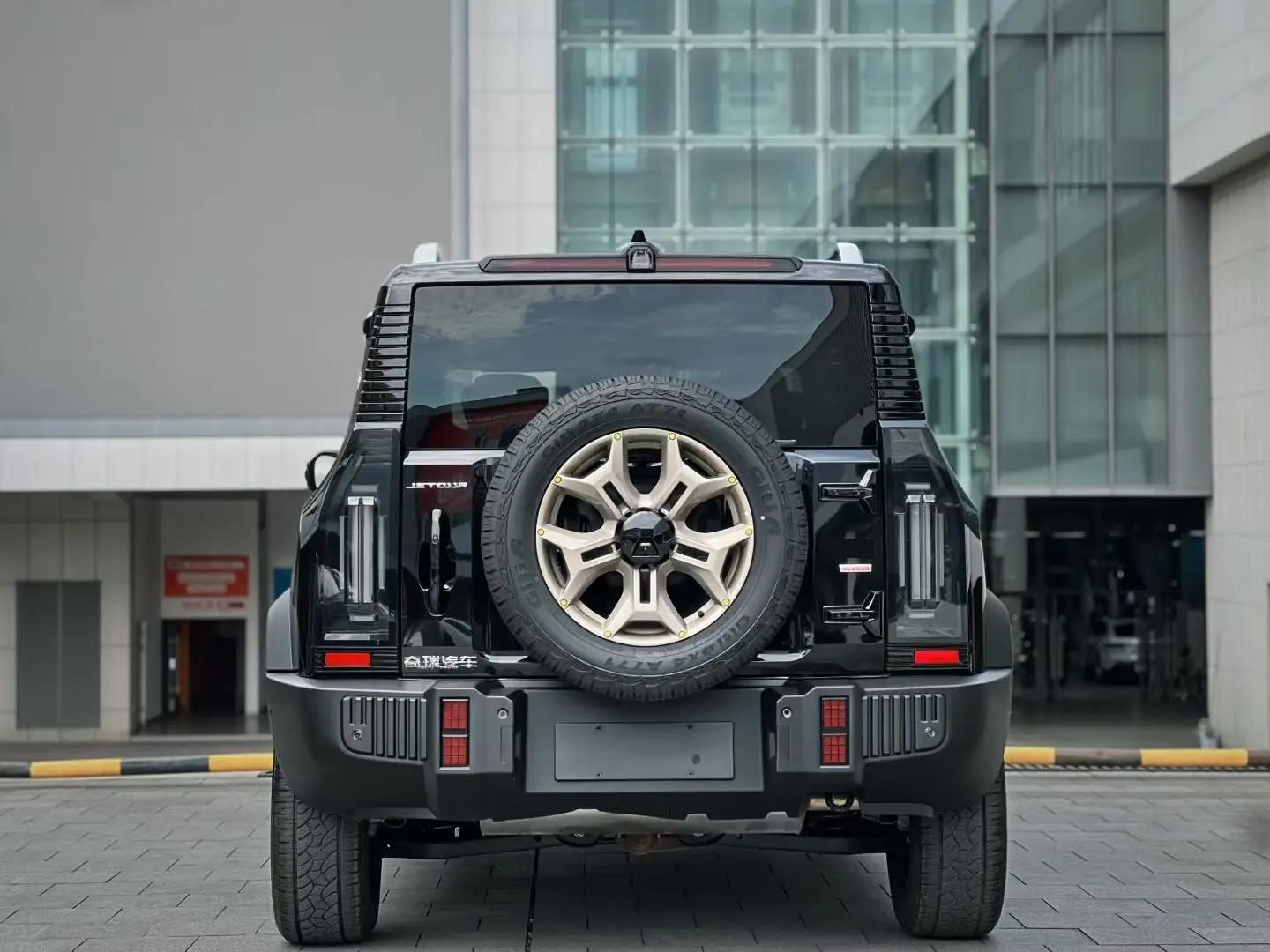 Jetour Traveler 2023 2.0T Four-wheel Drive Conquest 6