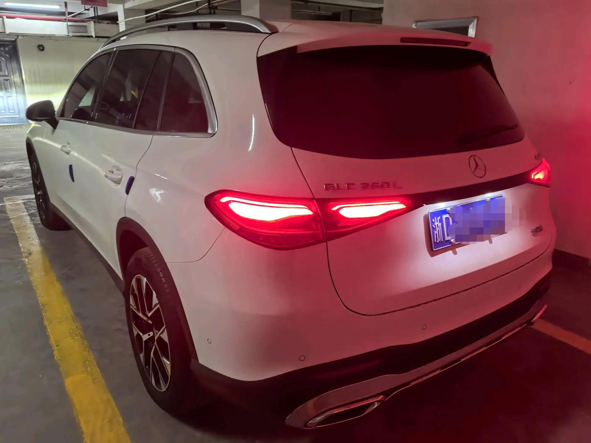 Mercedes Benz 2025 GLC 260 L 4MATIC 48V 2.0T Dynamic 5-seat Automatic Gear 6
