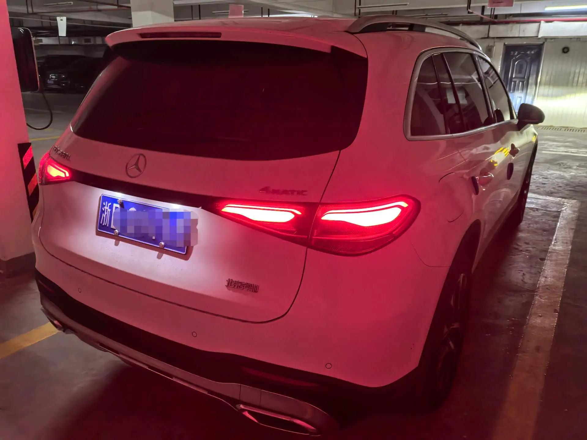 Mercedes Benz 2025 GLC 260 L 4MATIC 48V 2.0T Dynamic 5-seat Automatic Gear 7
