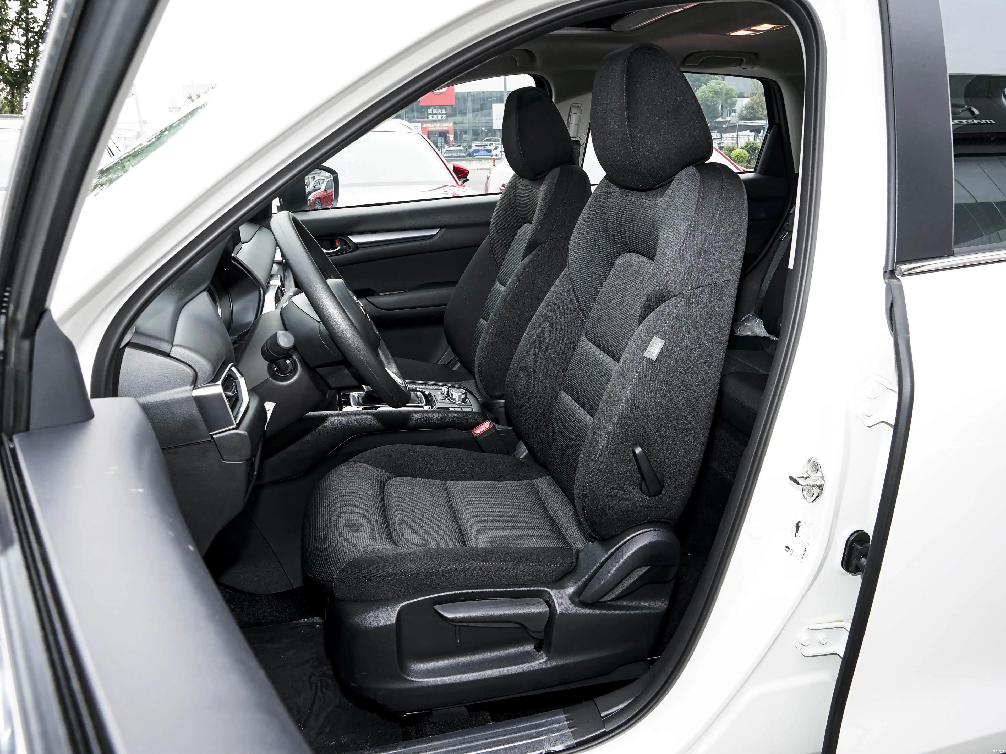 Mazda CX-5 2024 2.0L Automatic Two-Drive Comfort Model 2