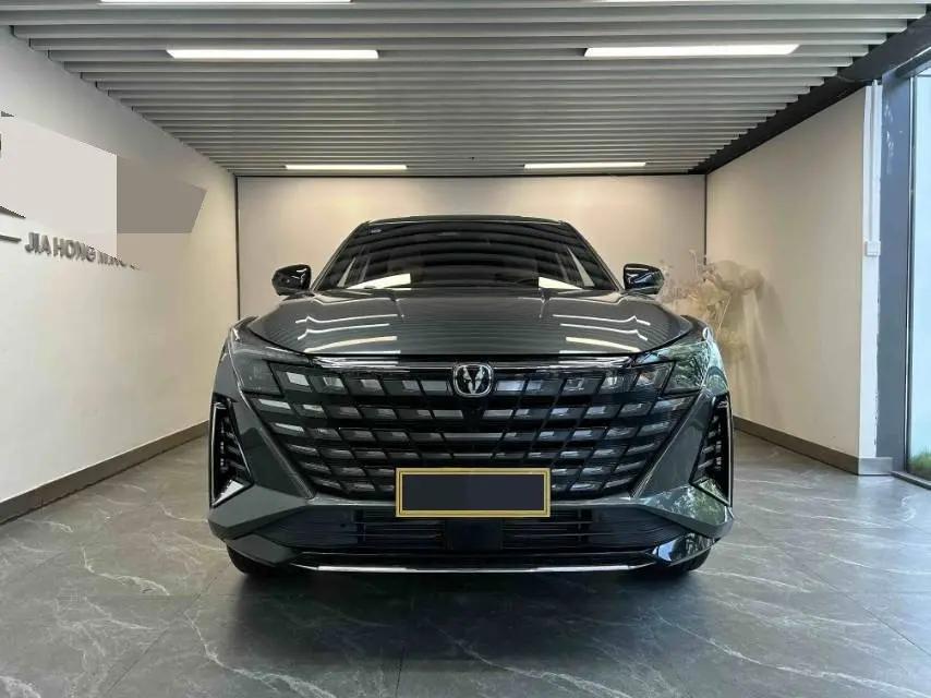 ChangAn UNI-Z 2025 1.5T Luxury Model 2
