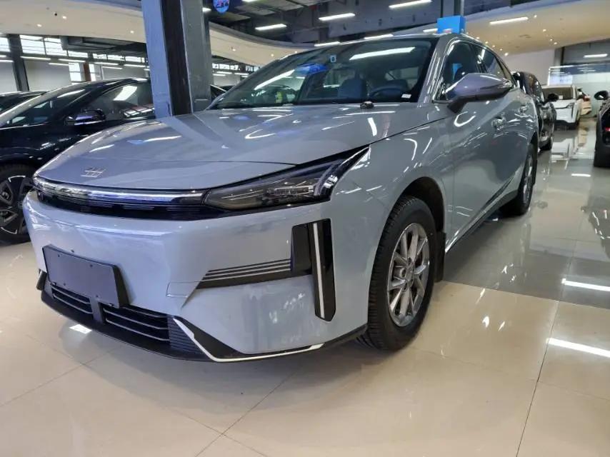 Geely Galaxy 2025 L6 EM-i 1.5 60km sailing version of automatic gear