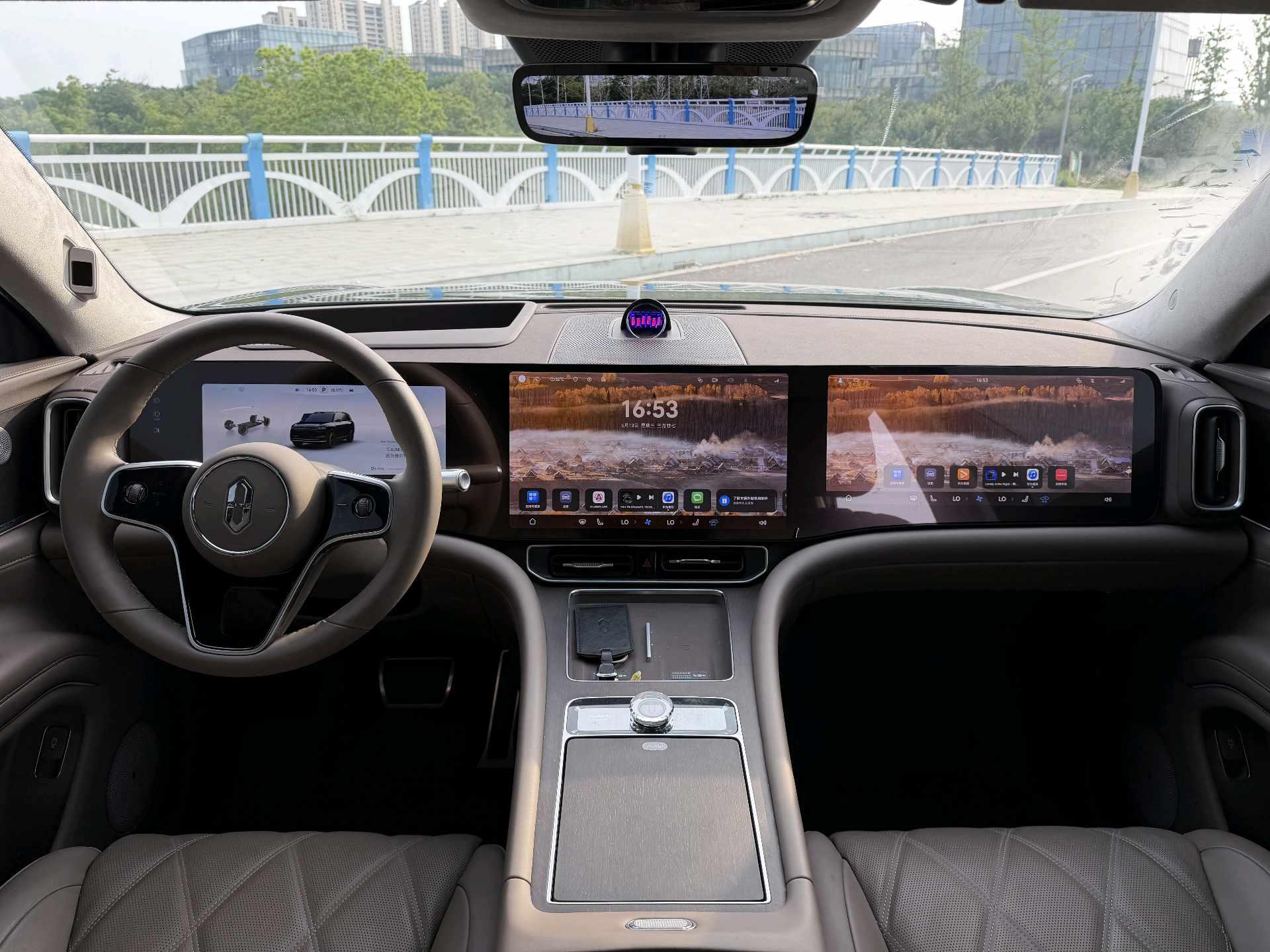 AITO 2025 Model AITO M9 Range-Extended Ultra Version 52kWh 5-Seater Automatic 7