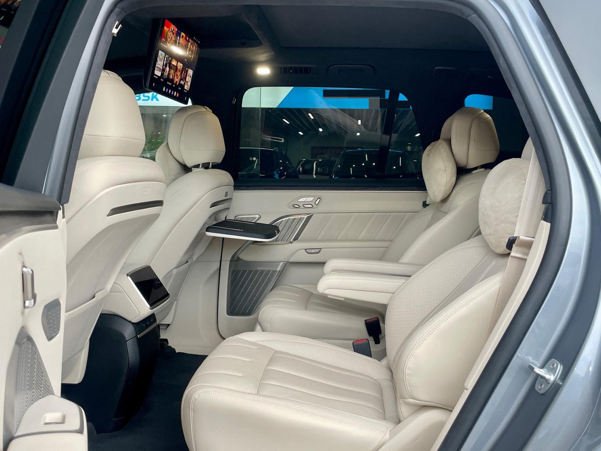 ONVO 2025 L90 Ultra six-seat automatic gear 7