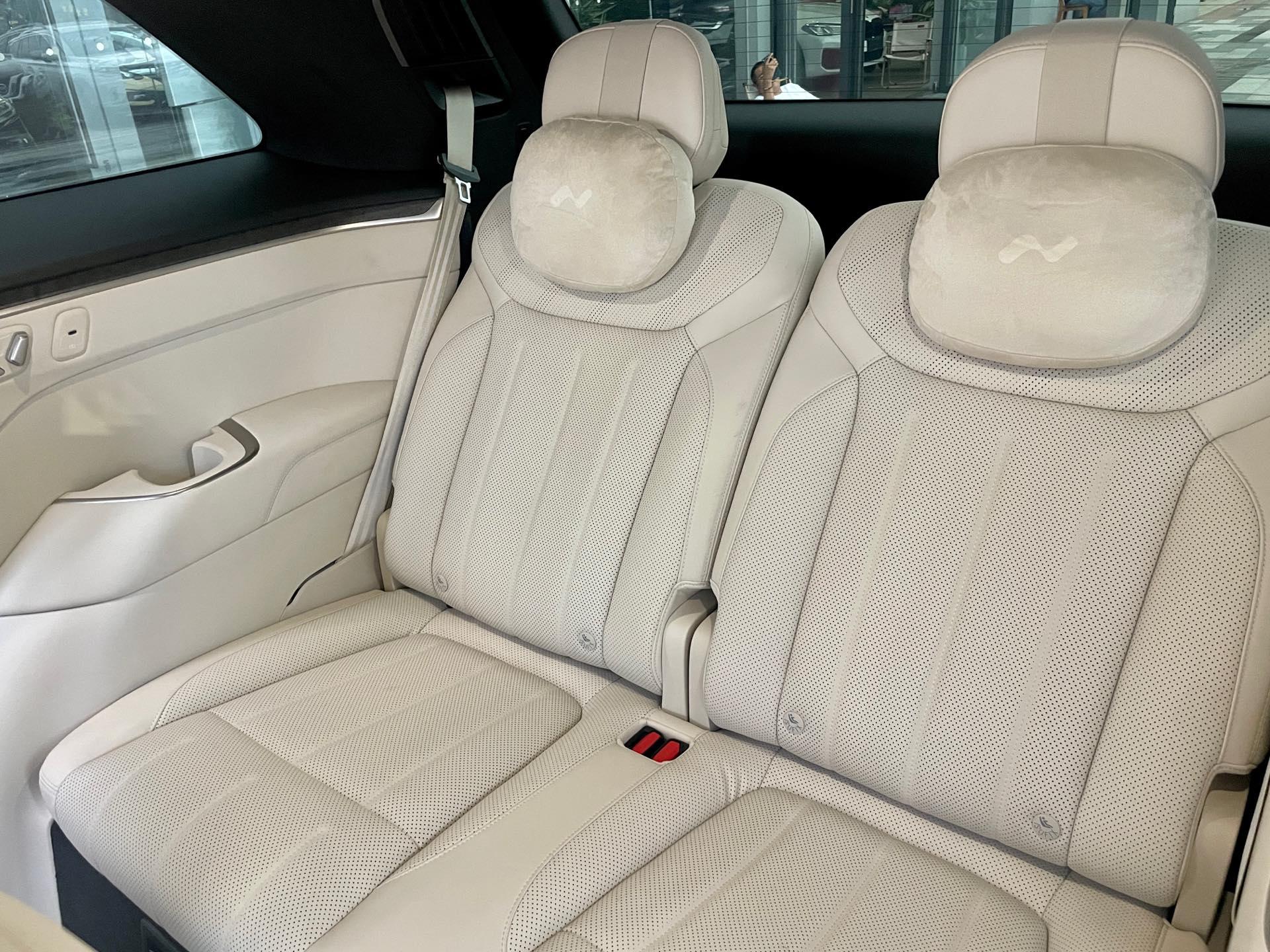 ONVO 2025 L90 Ultra six-seat automatic gear 8