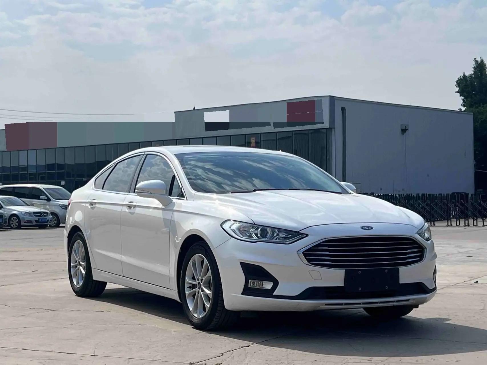 Ford Mondeo 2020 EcoBoost 180 Luxury Edition 3