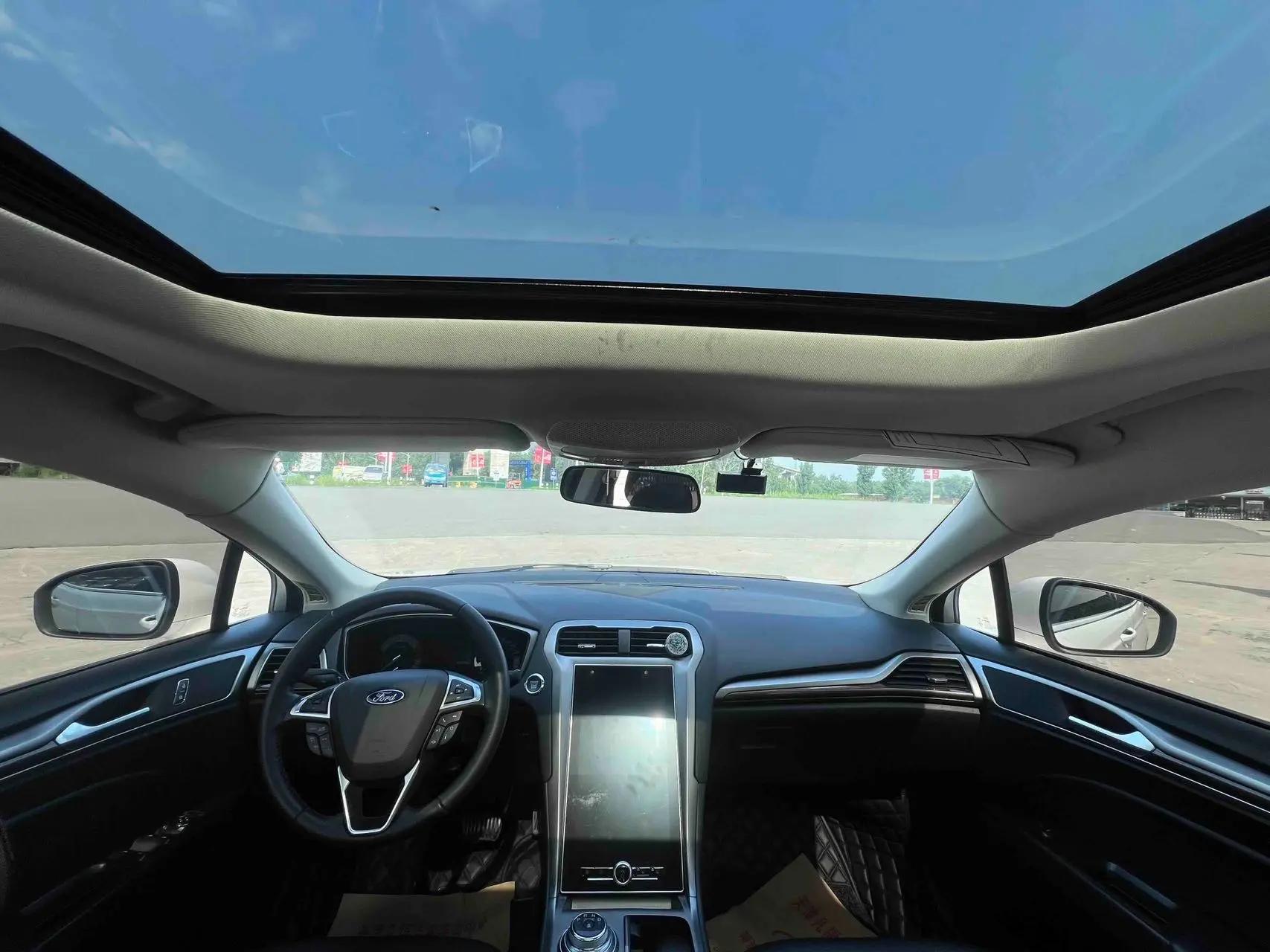 Ford Mondeo 2020 EcoBoost 180 Luxury Edition 9
