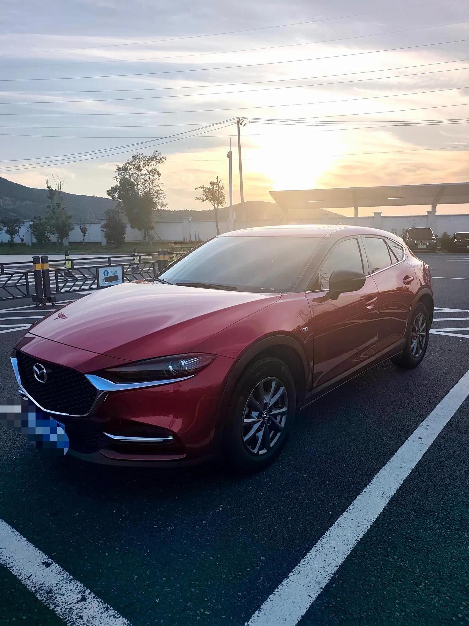 Mazda CX-4 2020 2.0L Automatic Two-Drive Blue Sky Exploration Edition