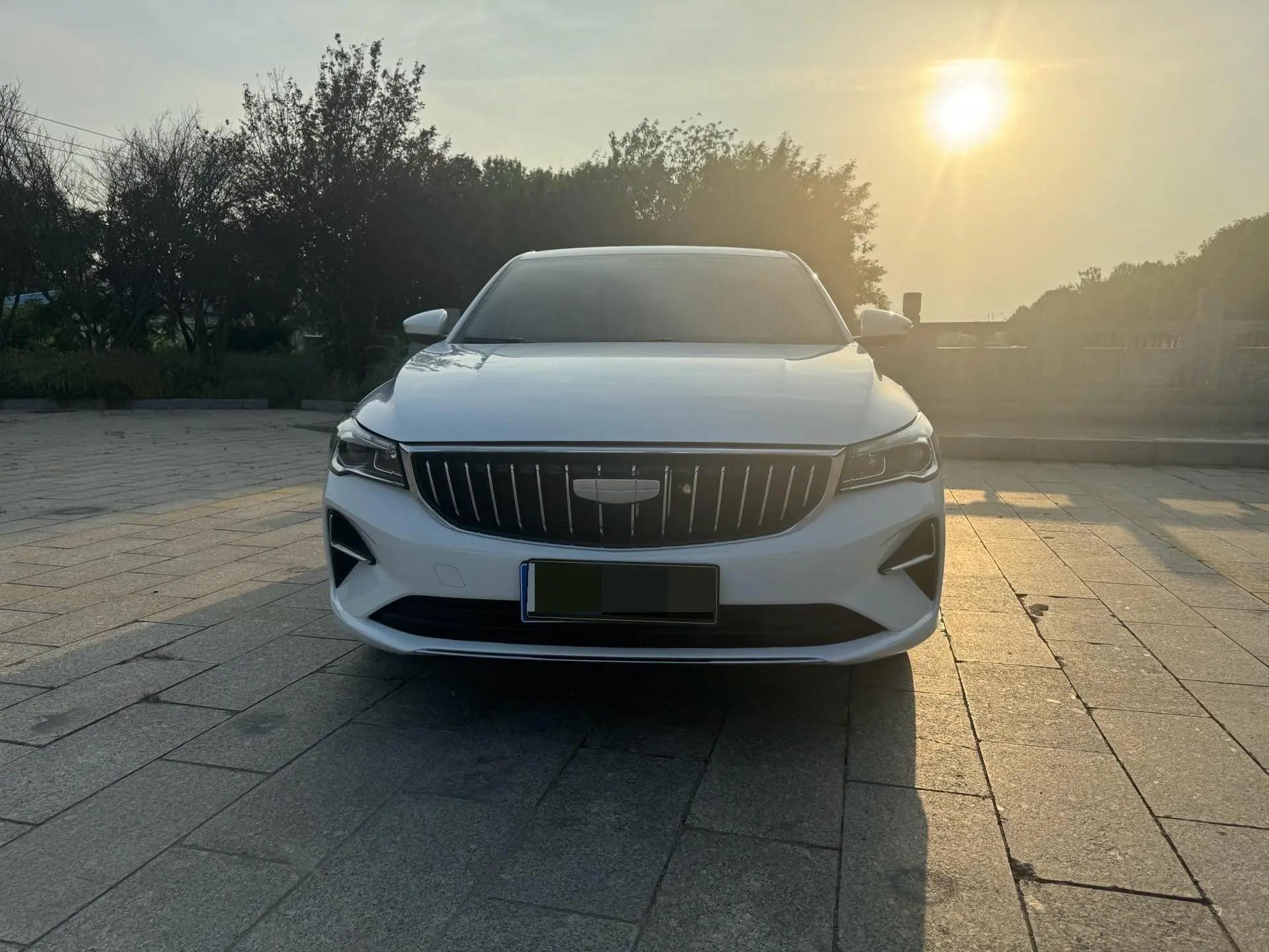 Geely 2025 Emgrand-Sanxiang 1.5 Stepless Star Edition Automatic Gear 2
