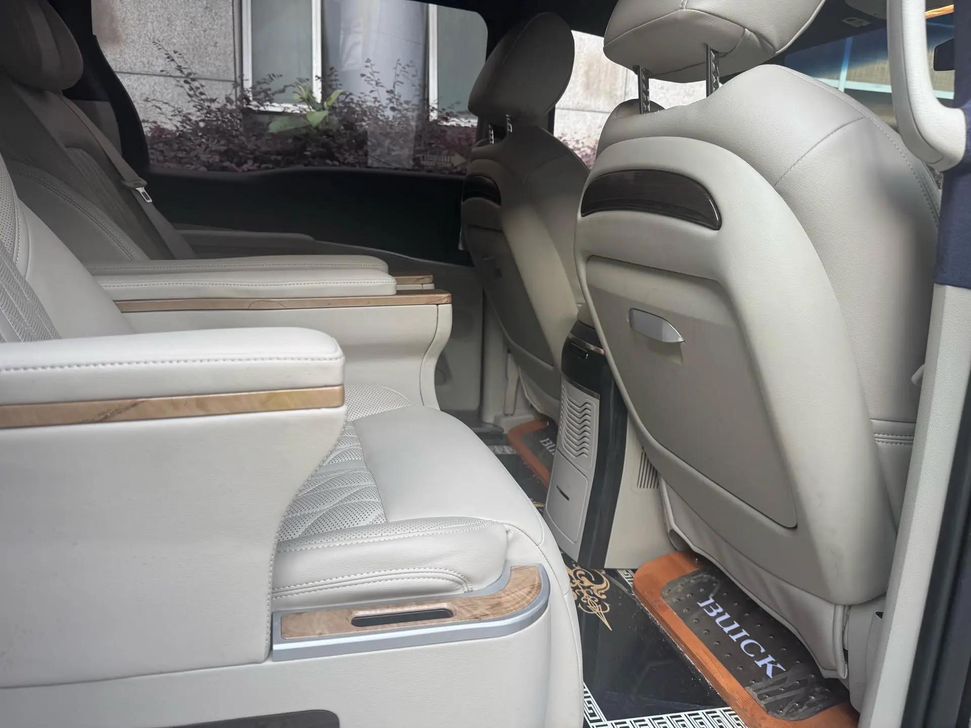 Buick GL8 2021 Land Business Class 652T Comfort Model 5