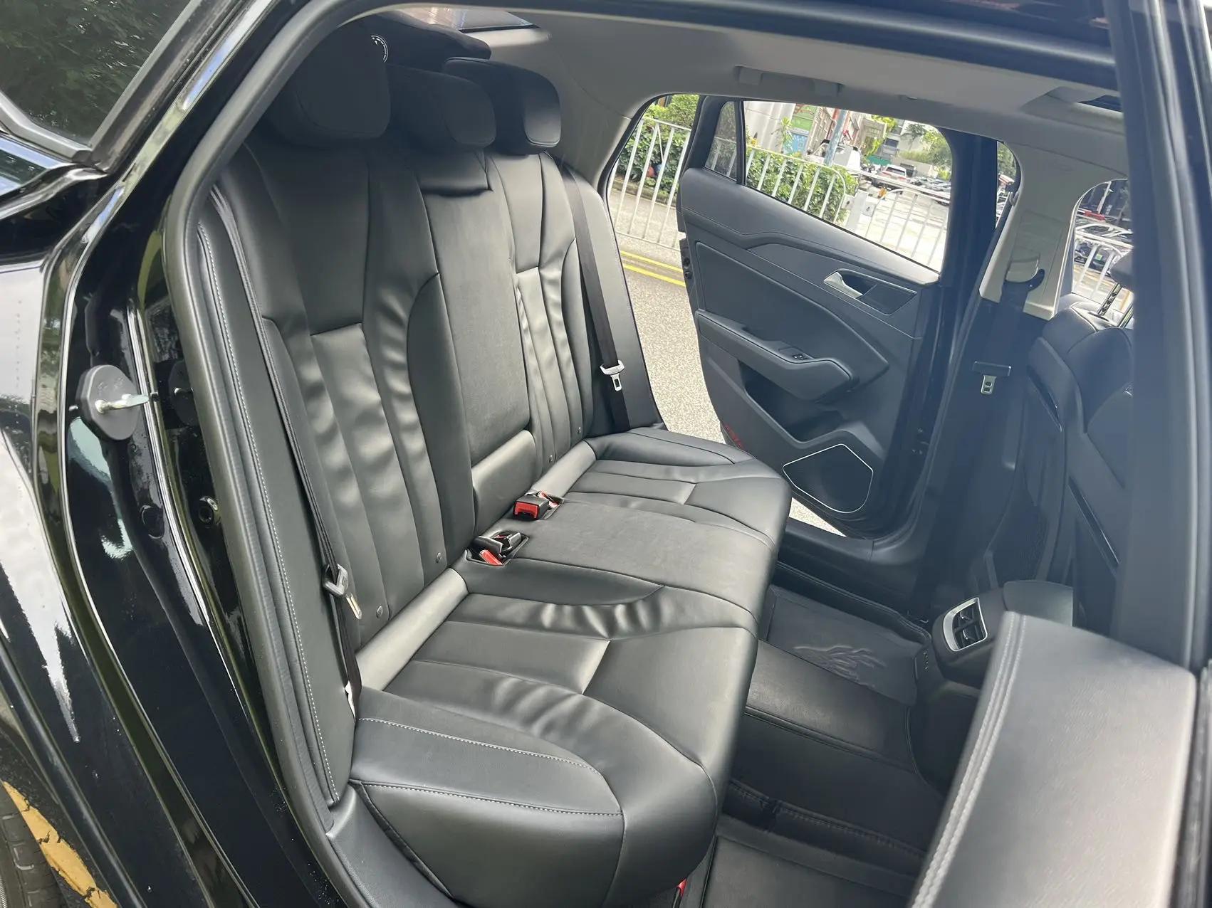 HongQi H5 Classic 2022 Classic Change 1.8T Auto Zhilian Flag Rhyme Edition 11