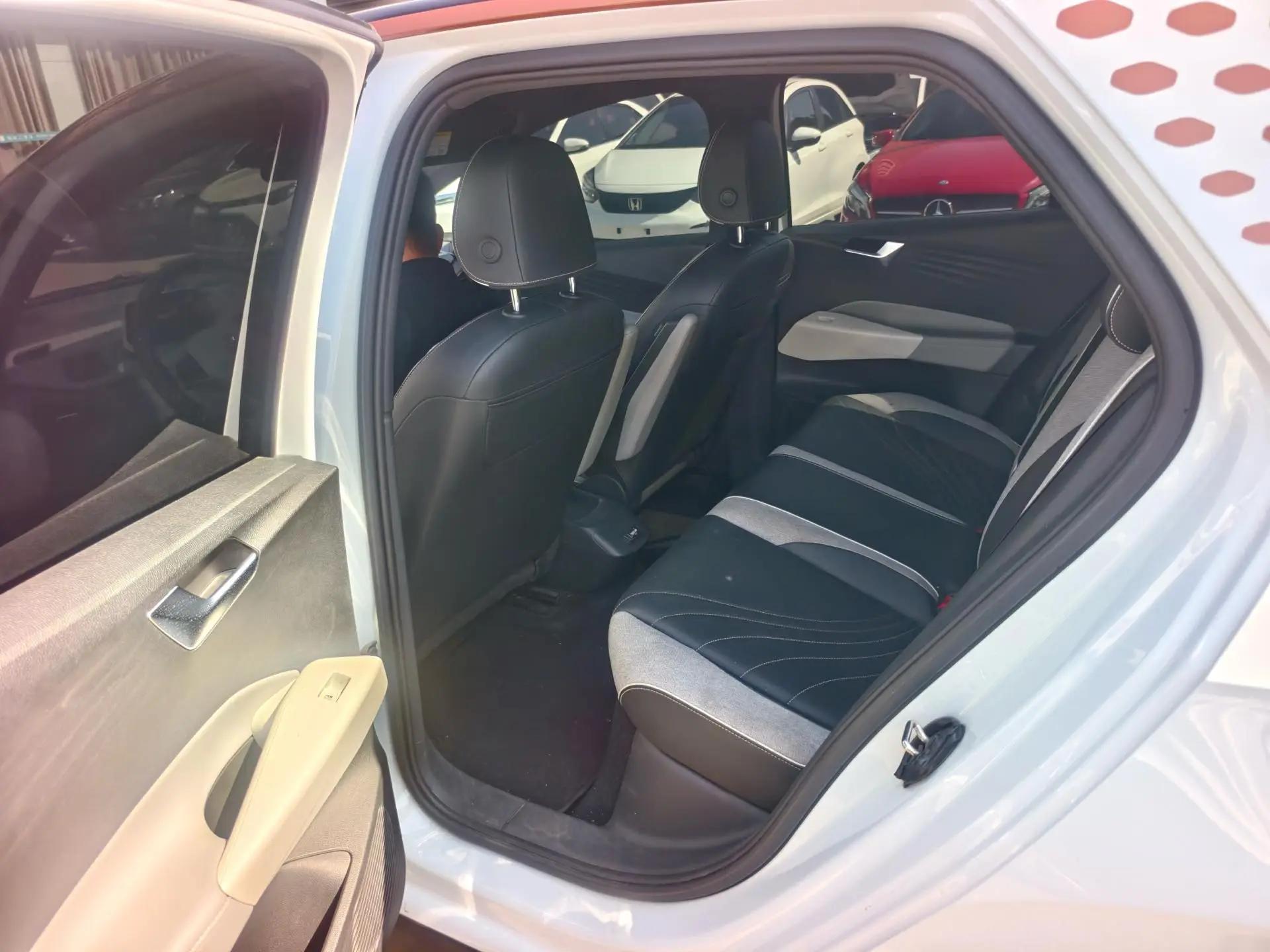 Volkswagen ID. 3 2021 Pro Extremely Smart Edition 2