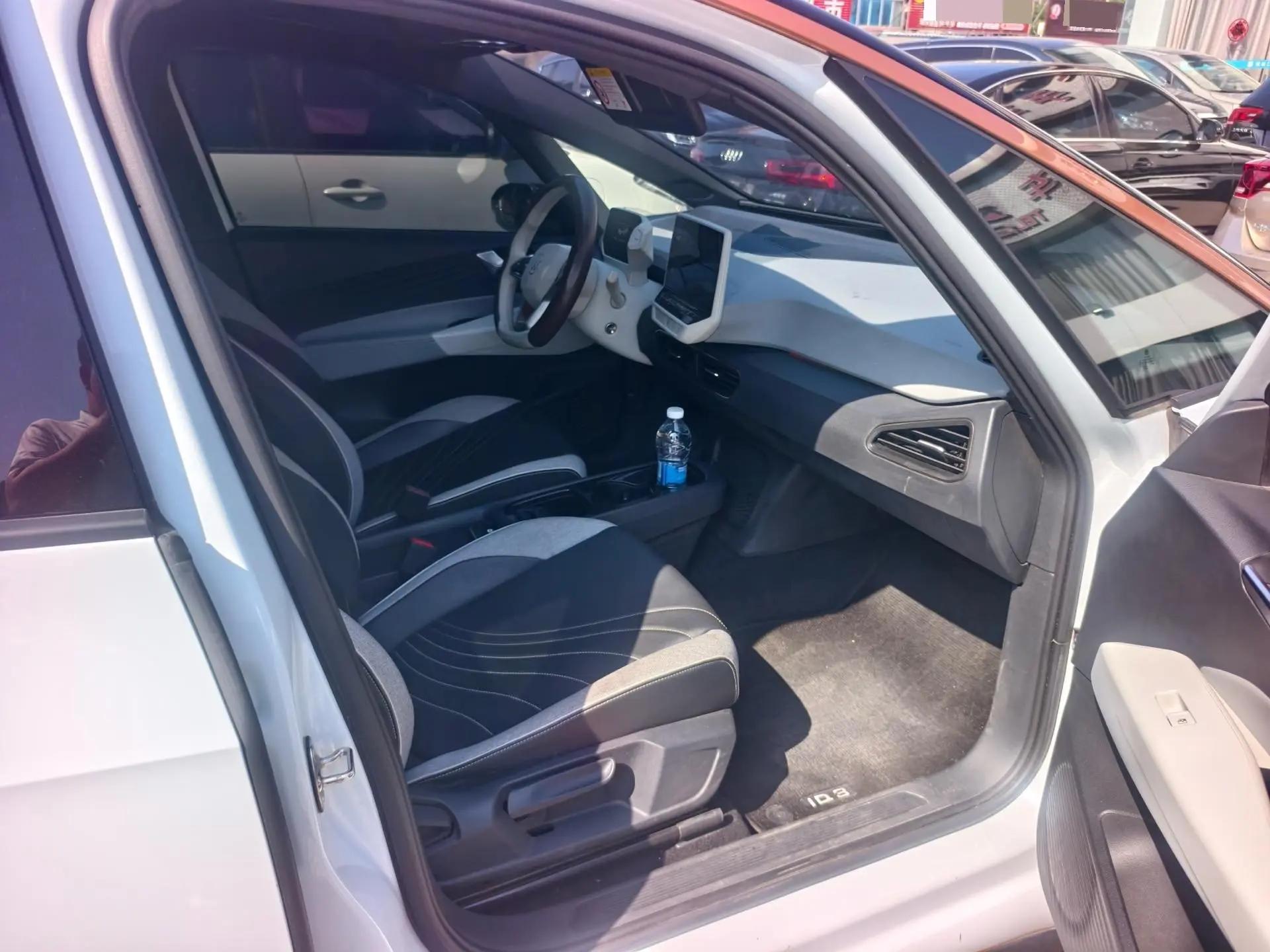 Volkswagen ID. 3 2021 Pro Extremely Smart Edition 6
