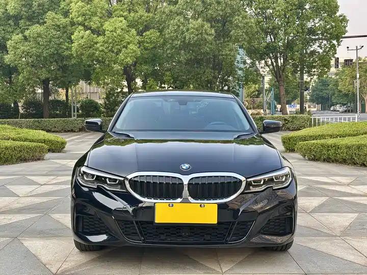 BMW 3 Series 2021 Modified 320Li M Sports Suit 2