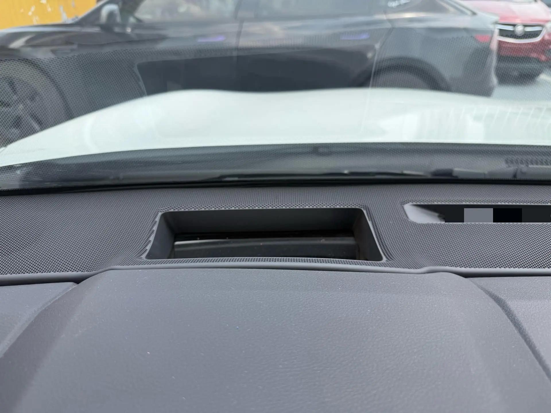 Toyota 2024 Asian Dragon Dual Engine 2.0 CVT Luxury Edition Automatic 9