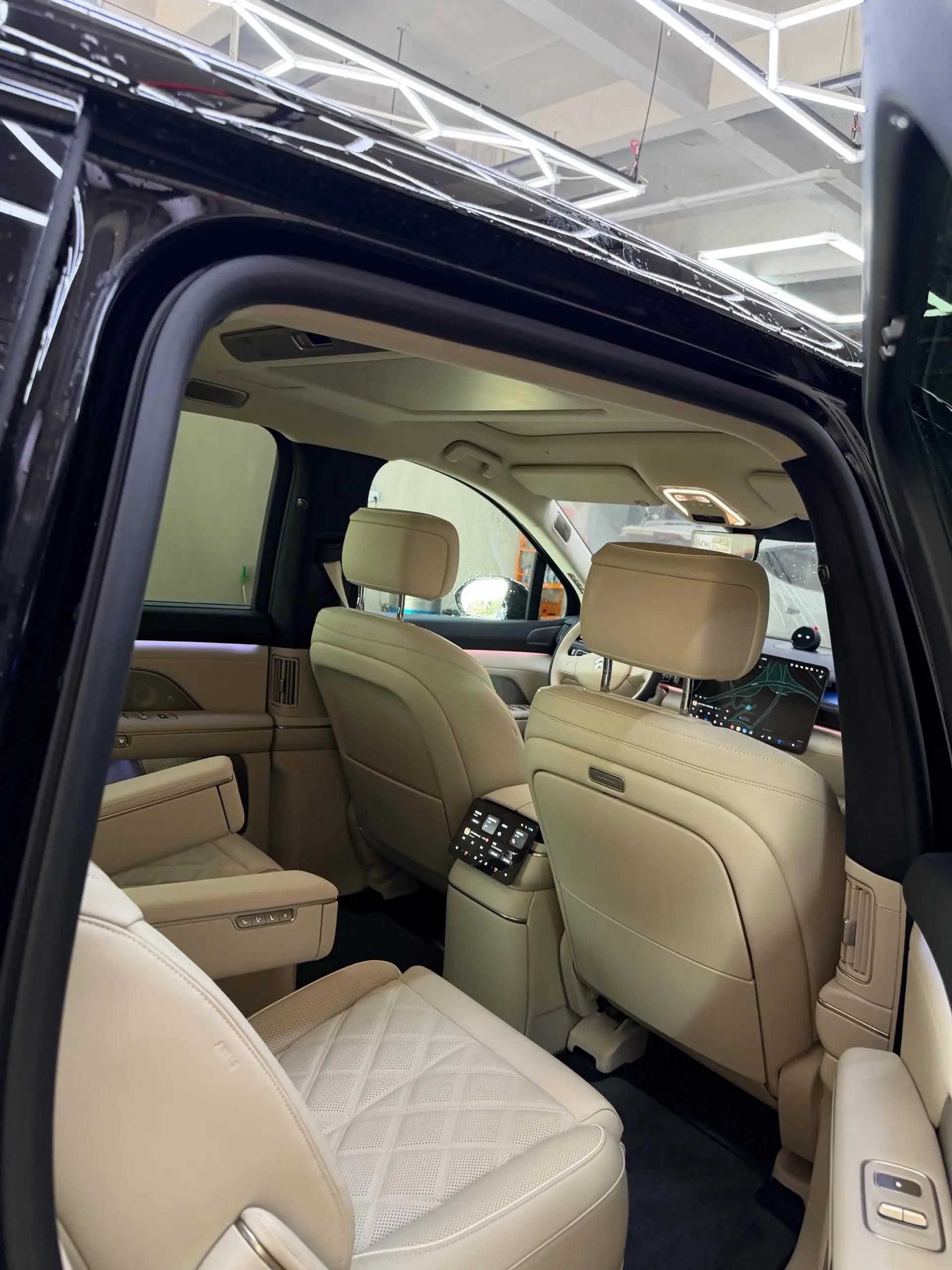 NIO 2026 ES8 6-Seater Executive Luxury Edition Automatic 6