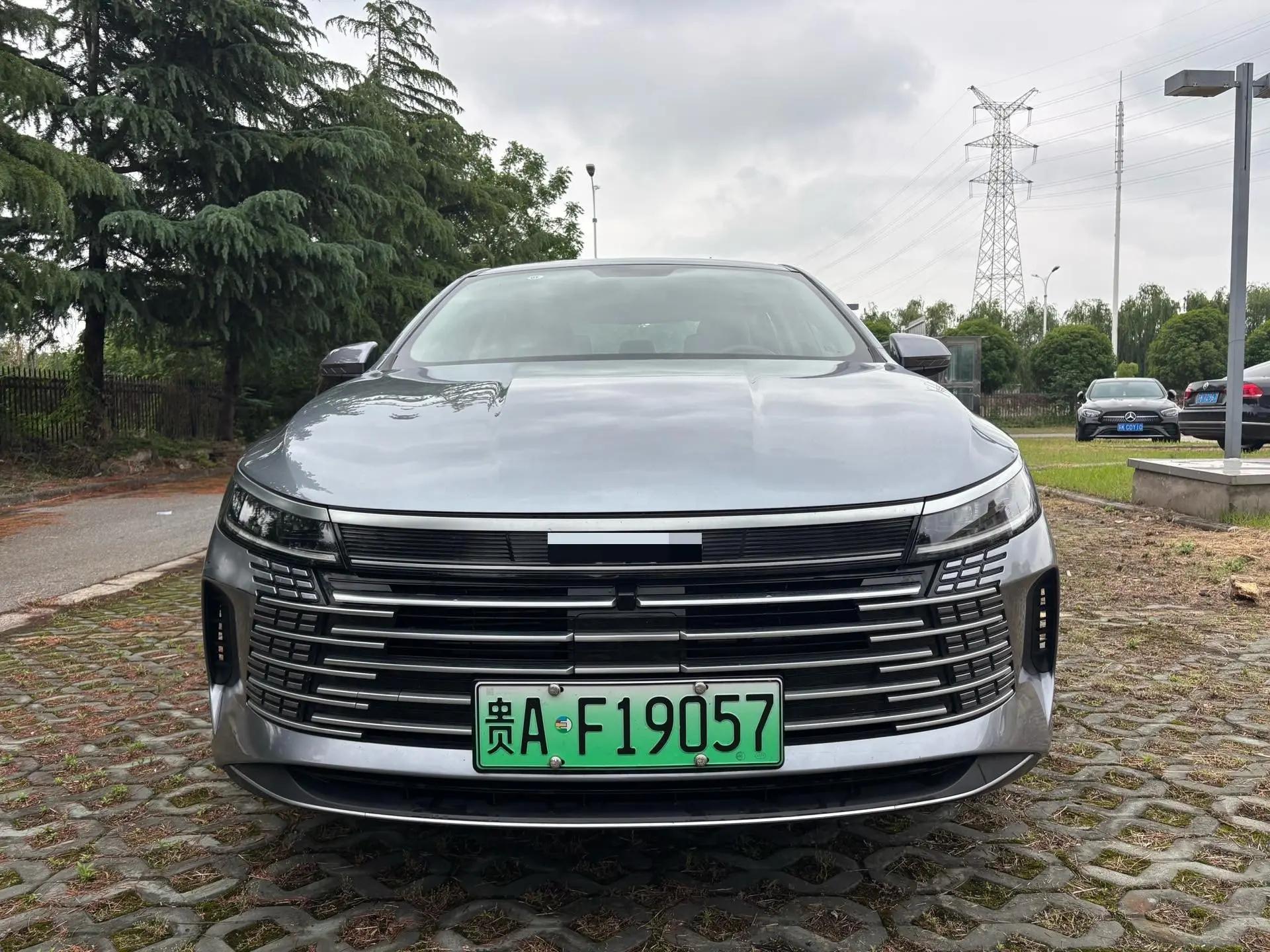 BYD 2024 destroyer 05 DM-i 1.5 stepless 120KM pilot glory version automatic gear 2