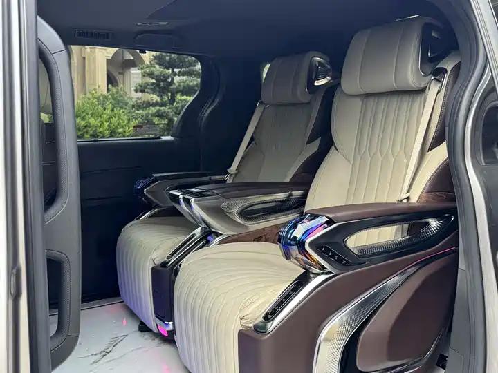 Sana SIENNA 2023 2.5L Hybrid Premium Edition 12