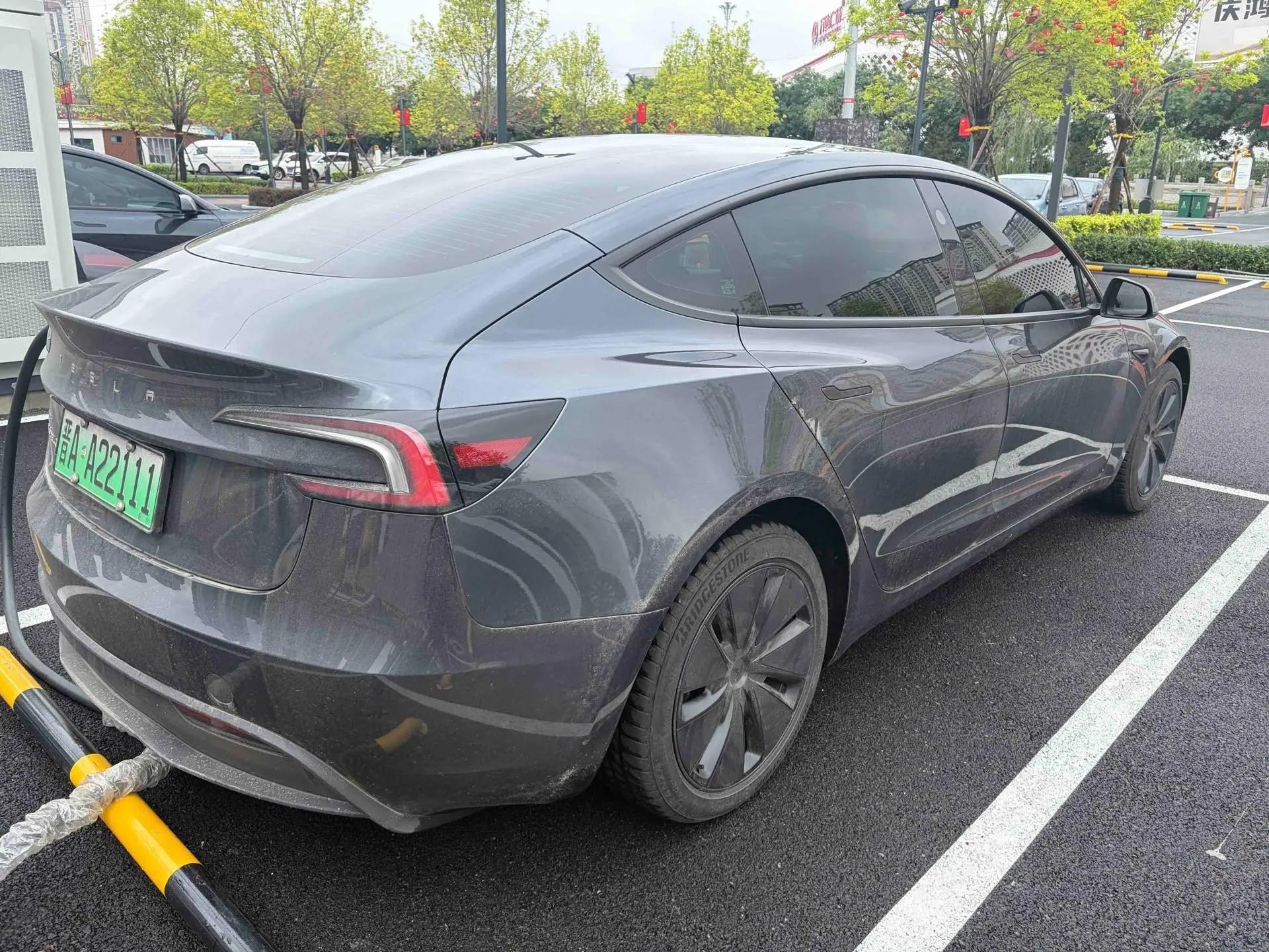 Tesla 2025 Model 3 Rear-Wheel Drive Automatic 6