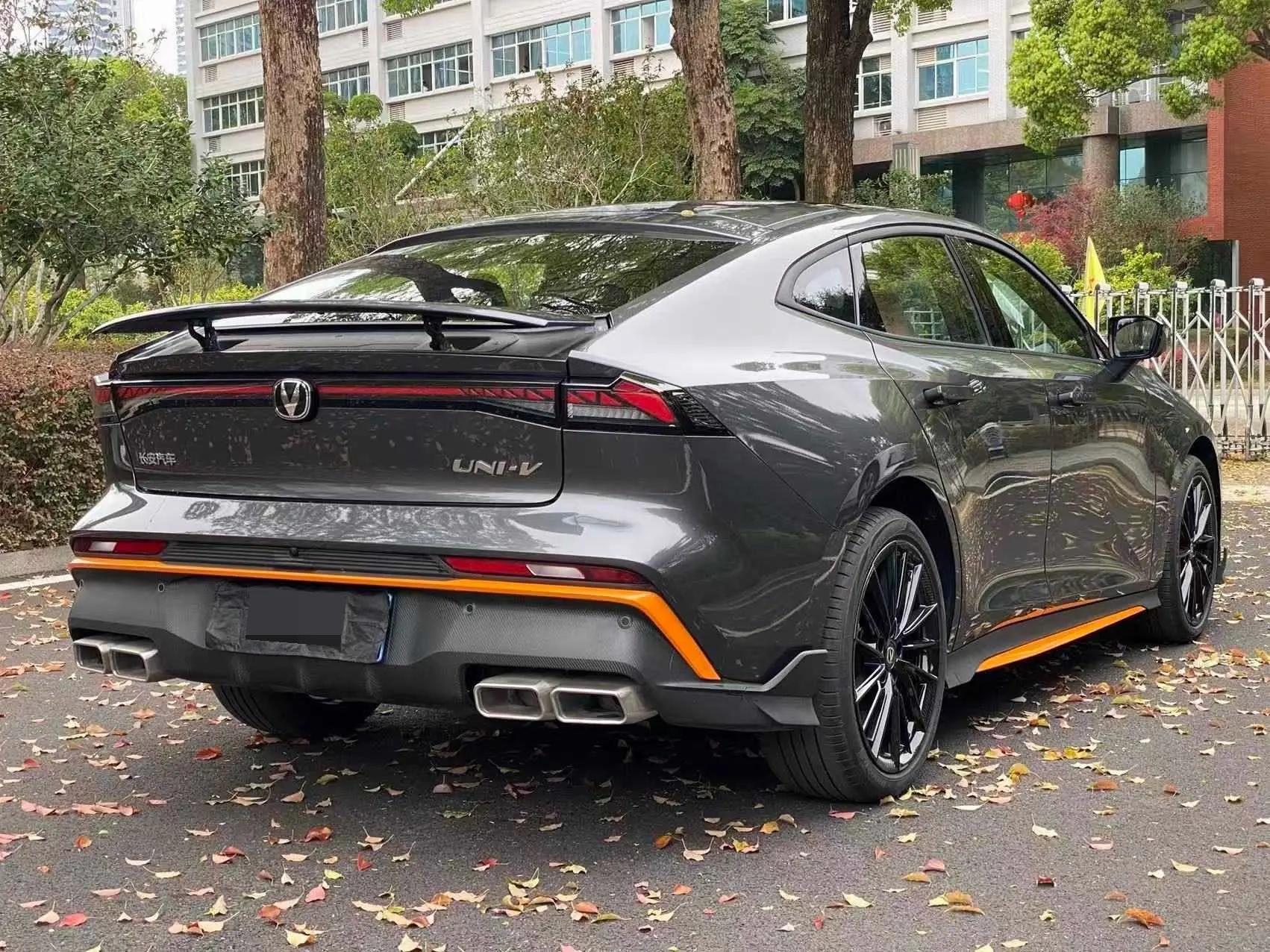 ChangAn 2024 UNI-V 1.5T Prestige Sports Automatic 7