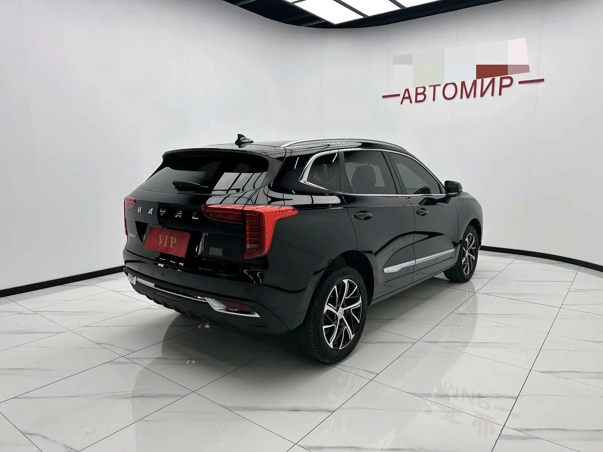 Haval first love 2021 1.5T automatic junior edition 8