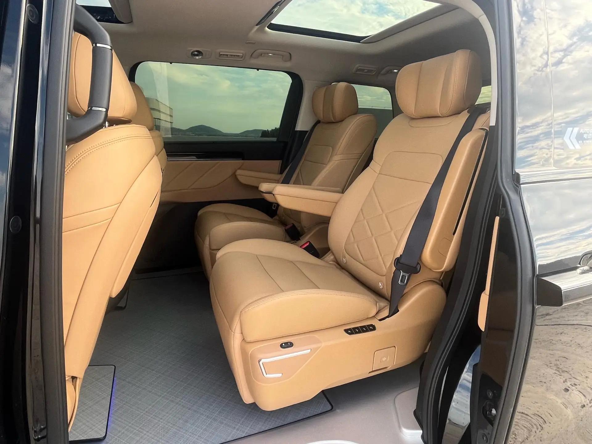Chuanqi 2024 E8 2.0 150km MAX automatic gear 2