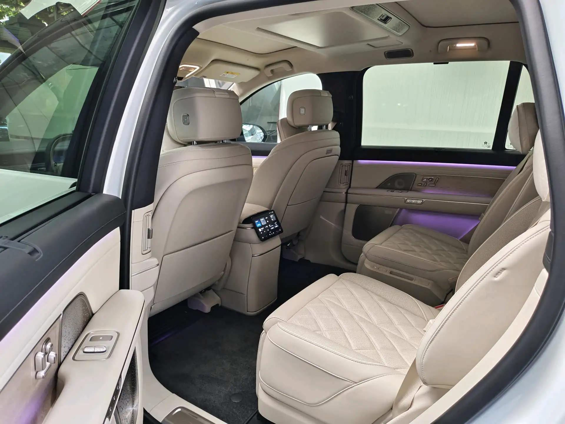 NIO 2026 ES8 6-Seater Executive Luxury Edition Automatic 4