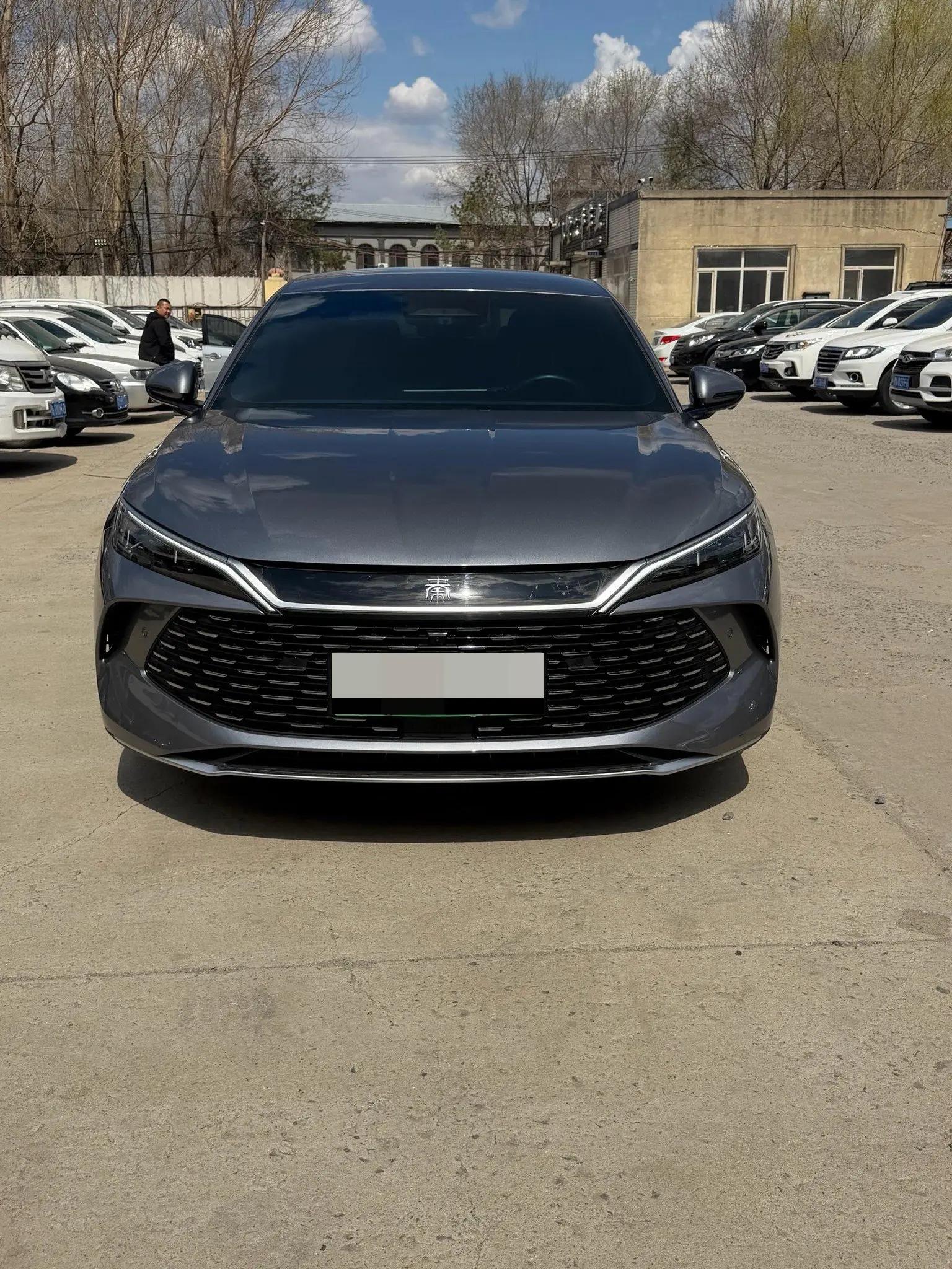BYD 2025 Qin L DM-i 1.5 CVT Intelligent Driving Version 80KM Leading Model Automatic 2