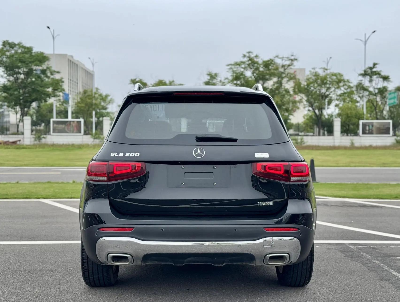 Mercedes Benz GLB 2022 model modified GLB 200 dynamic model 5