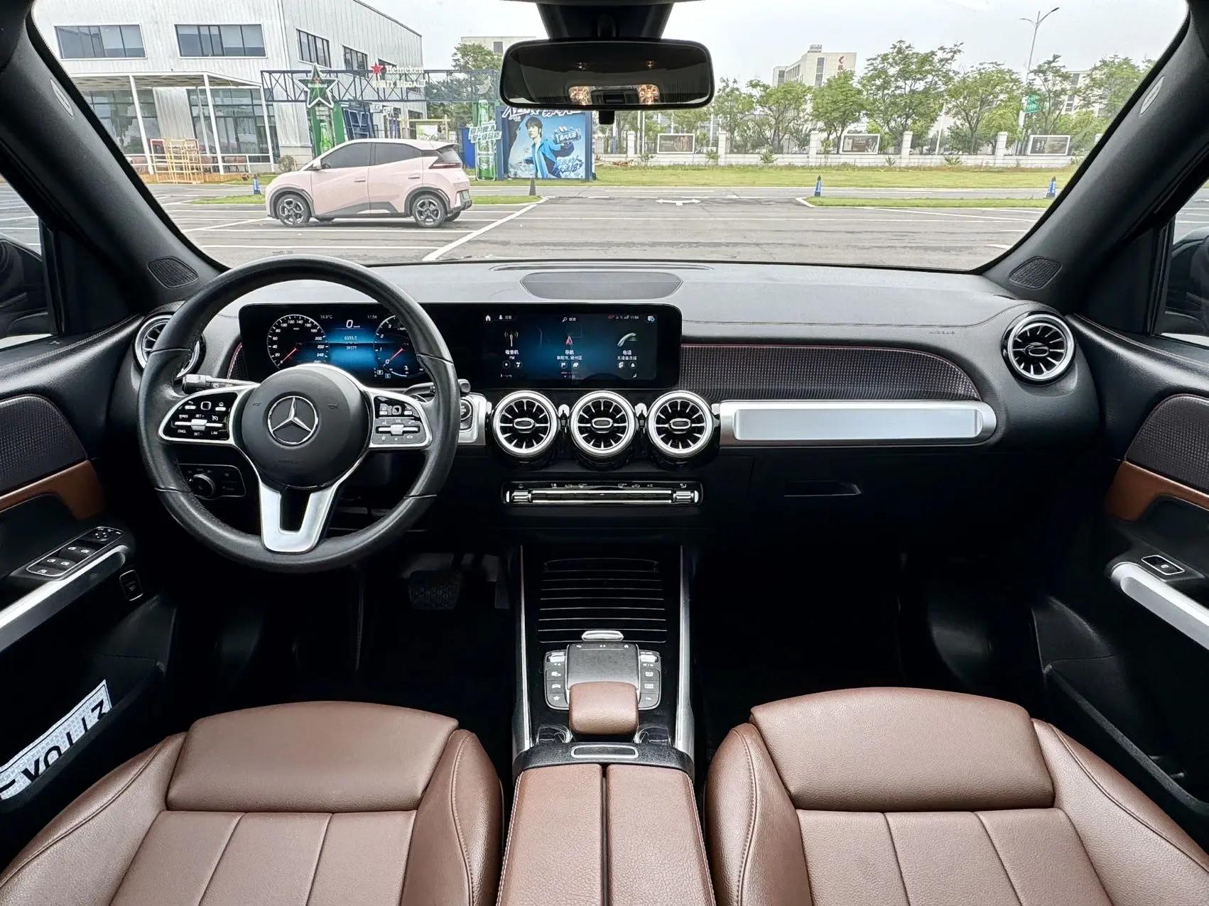 Mercedes Benz GLB 2022 model modified GLB 200 dynamic model 8