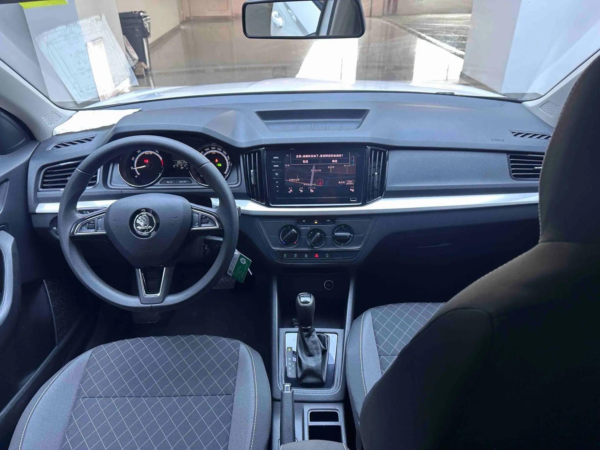Komik 2021 1.5L Automatic Standard Edition 6