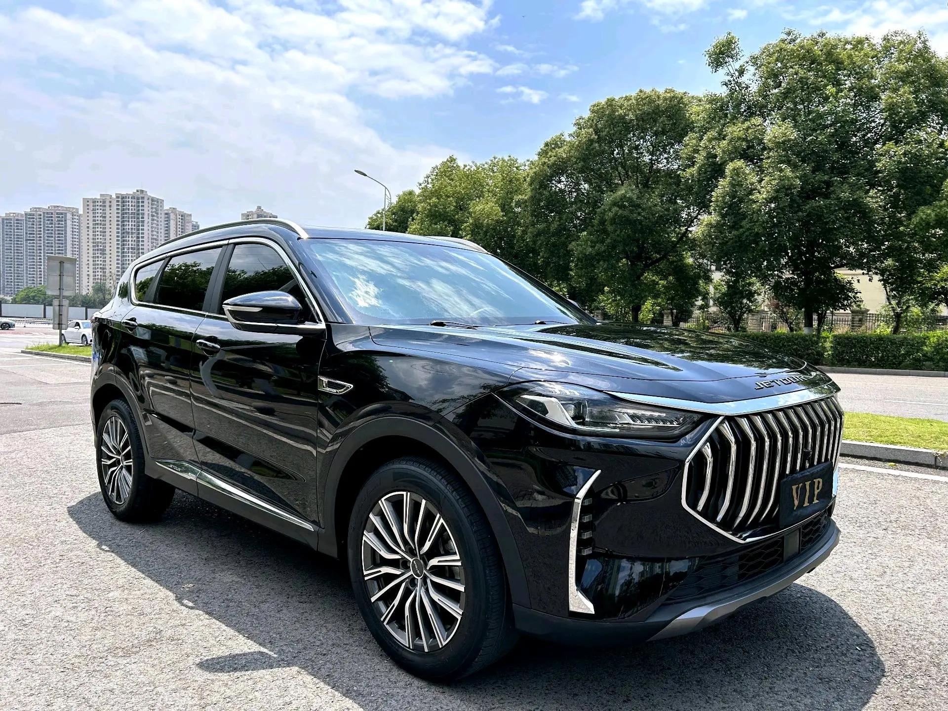 Jetour X70 PLUS 2023 1.5T DCT Brave PLUS 5 3