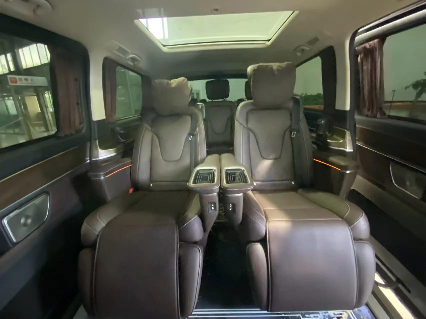 Mercedes Benz V-Class 2022V 260 L 2.0T Prestige Automatic 8