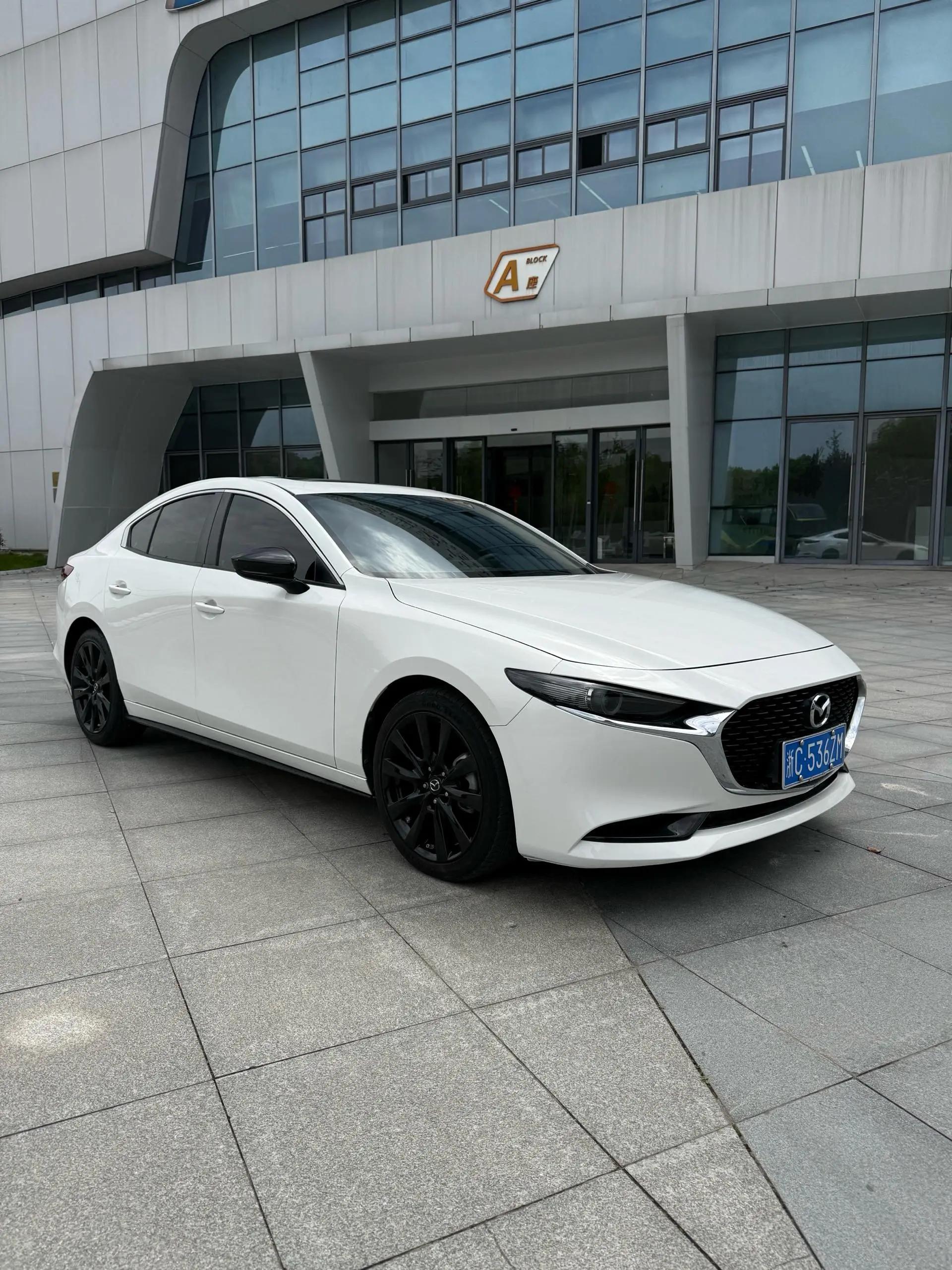 Mazda 3 Onksera 2020 2.0L Automatic Quality Elegant Edition 3