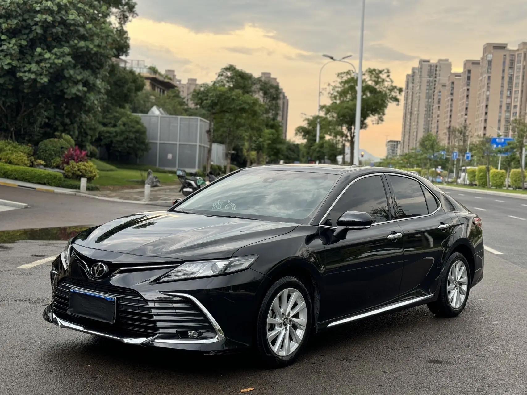 Toyota 2023 Camry 2.0G CVT Luxury Edition Automatic