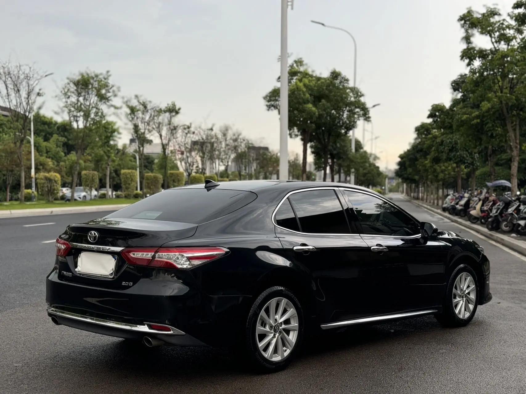 Toyota 2023 Camry 2.0G CVT Luxury Edition Automatic 7