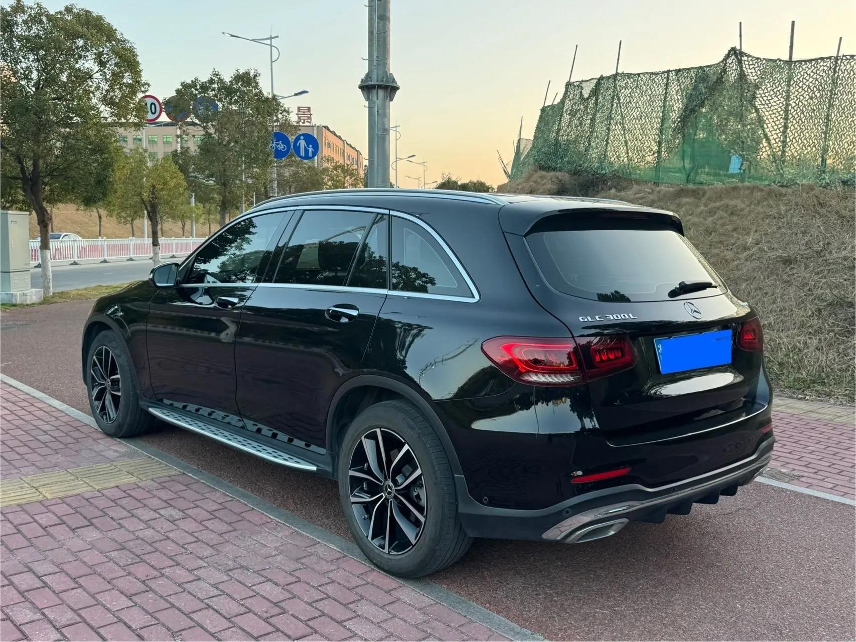 Mercedes Benz GLC 2020 to GLC 300 L 4MATIC Dynamic 9