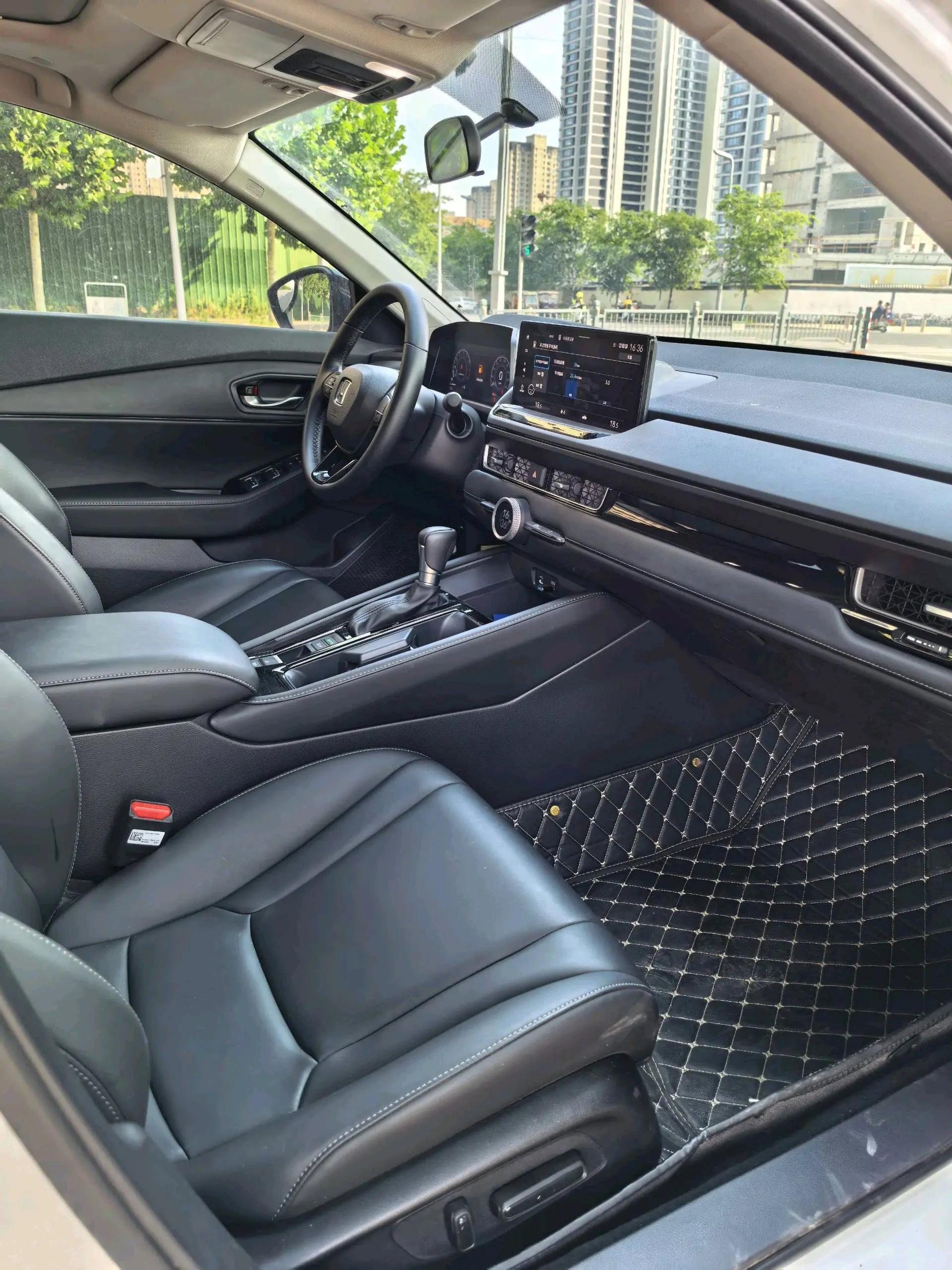 Honda 2023 INSPIRE 1.5T CVT 260TURBO Elegance Edition Automatic 5