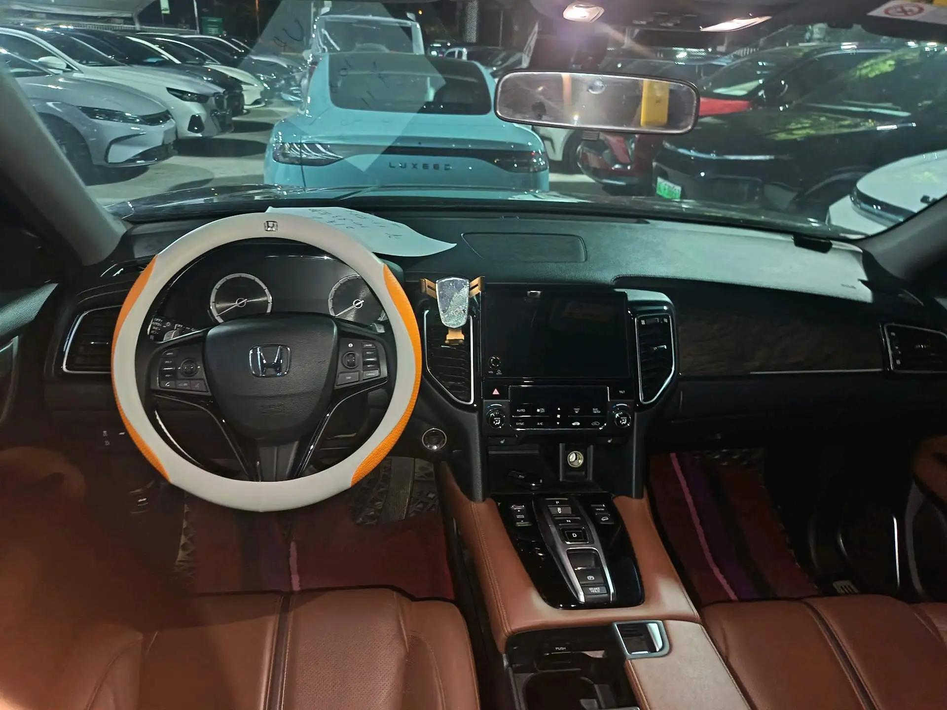 Honda UR-V 2020 370TURBO Two-Drive Elegant Edition 5