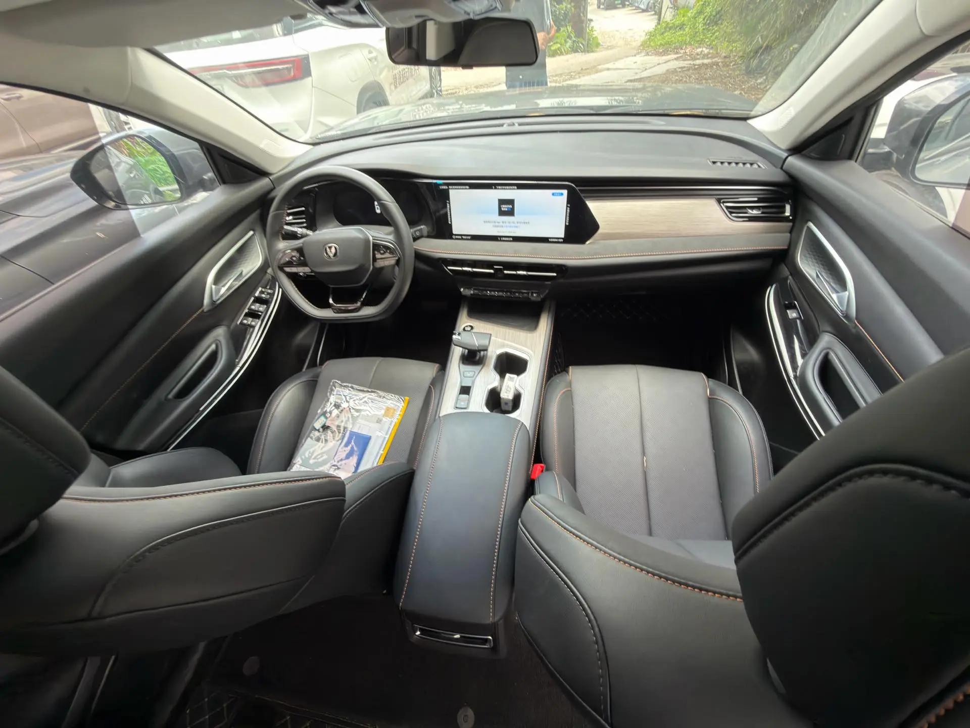ChangAn X7 PLUS 2024 1.5T Auto Zunyao 7-seat 7
