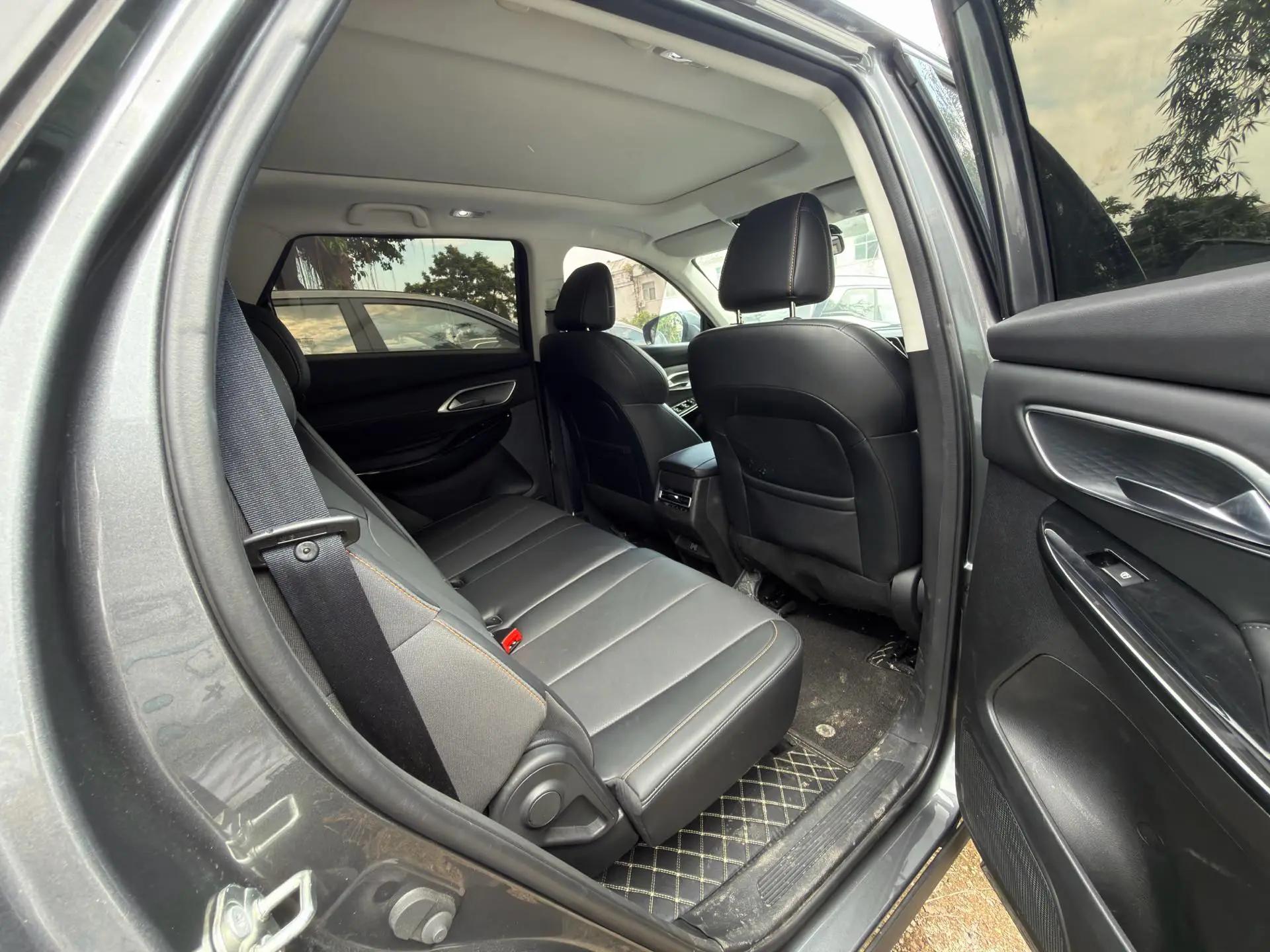ChangAn X7 PLUS 2024 1.5T Auto Zunyao 7-seat 8