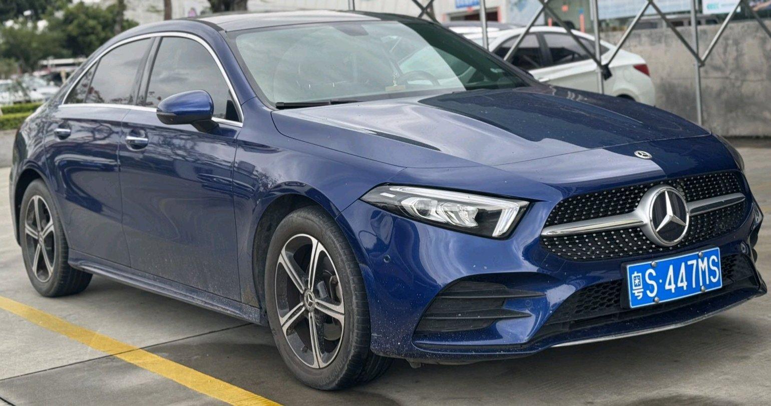 Mercedes Benz Class A 2022 Model Changed to Class A 200 L Sports Sedan Fashion Model 3