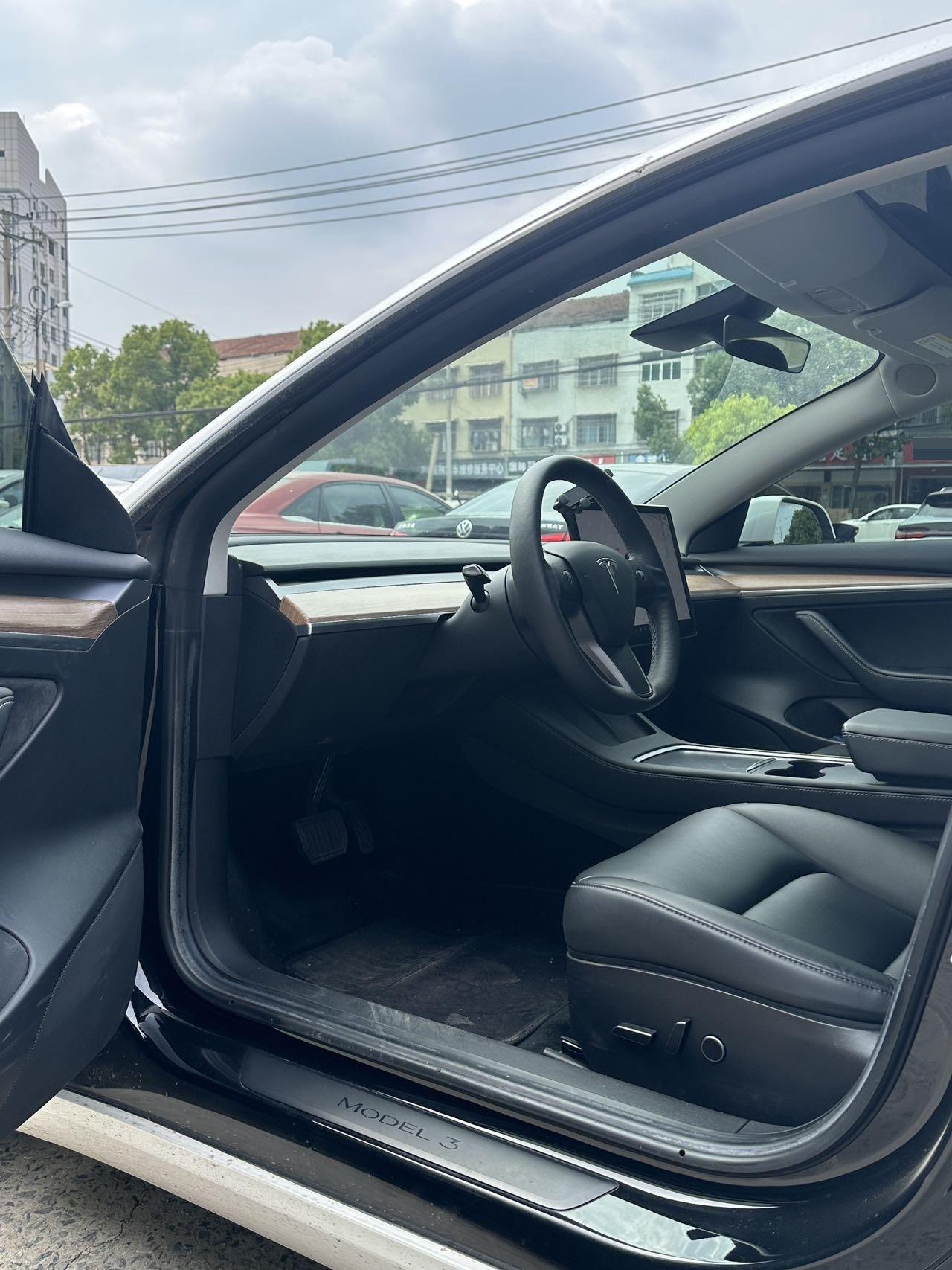 Model 3 2022 rear-wheel drive version 4